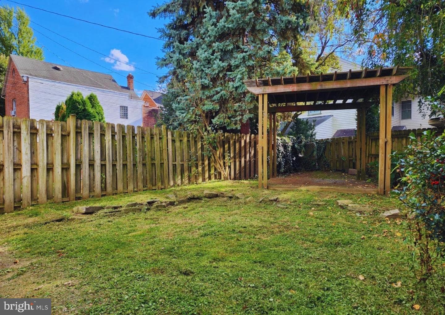 622 Showers Street photo 21