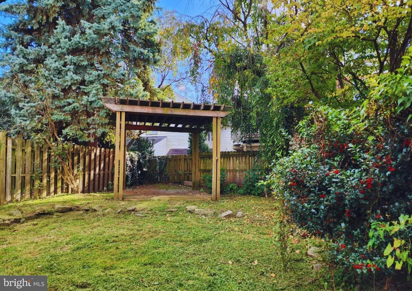622 Showers Street photo 22