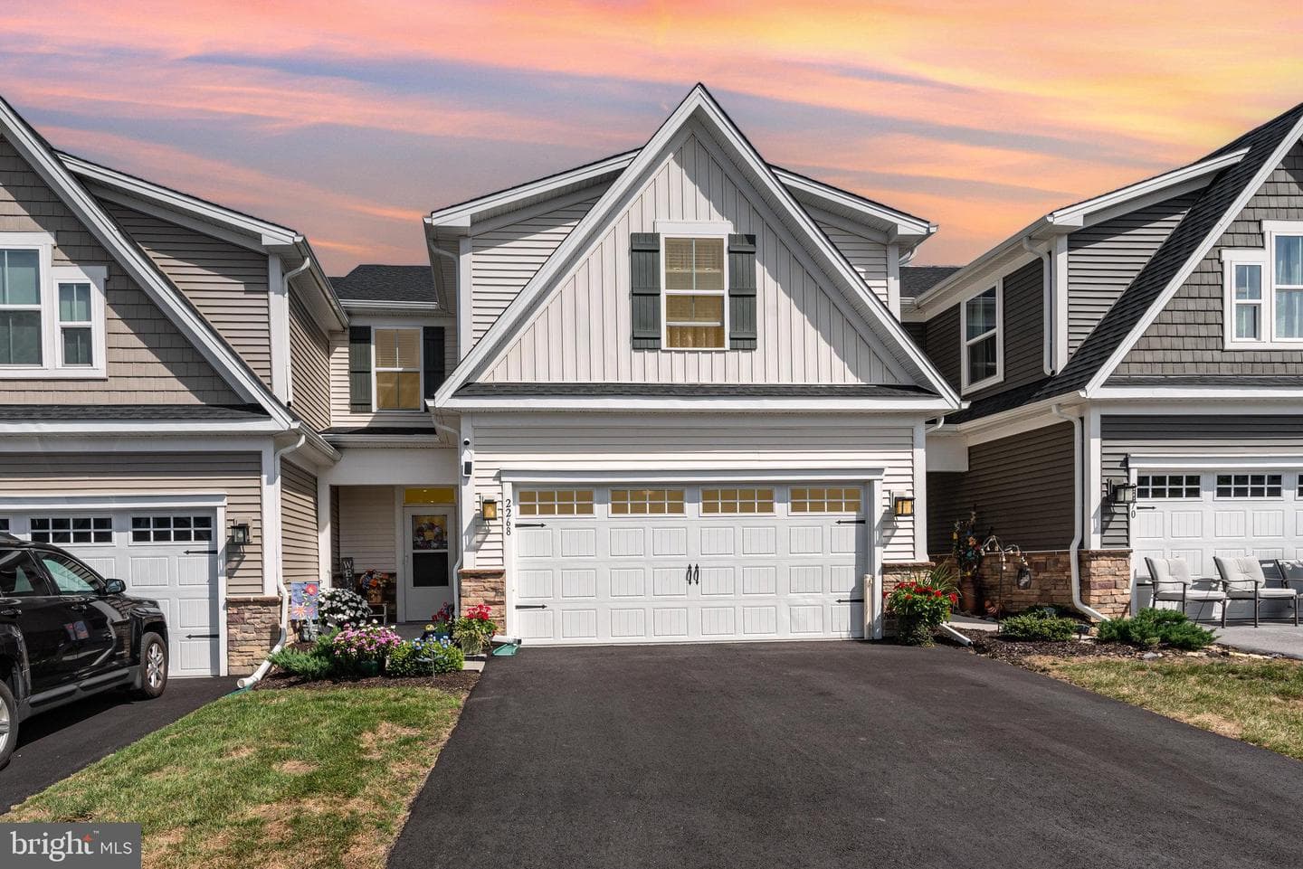 2268 Caroline Lane