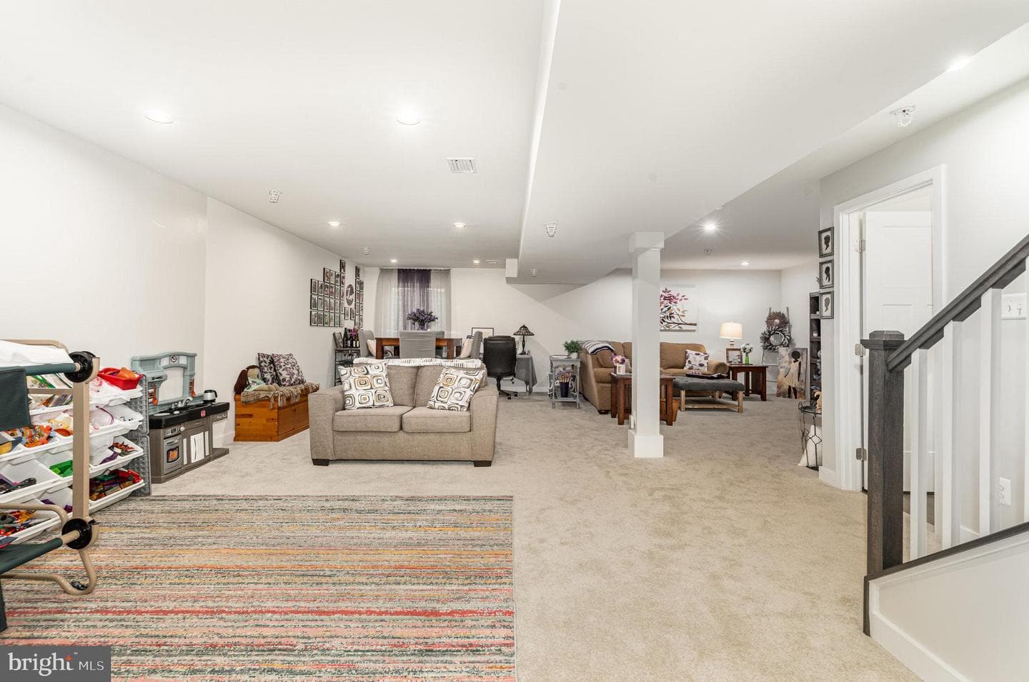2268 Caroline Lane photo 23