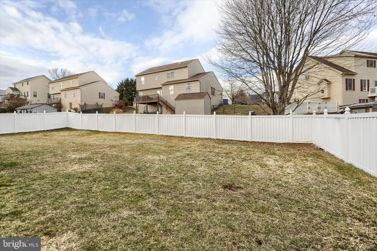 112 Graystone Drive photo 56