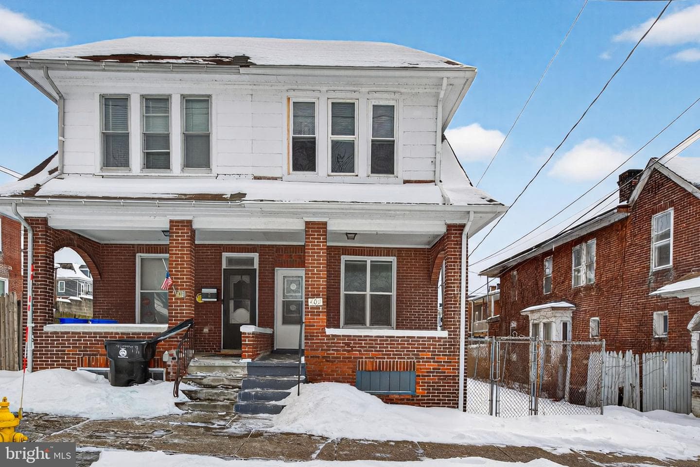 409 Emerald Street photo 1