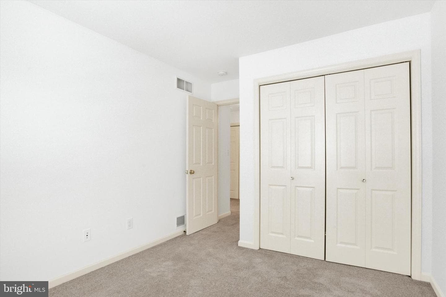 1041 Memory Lane photo 23
