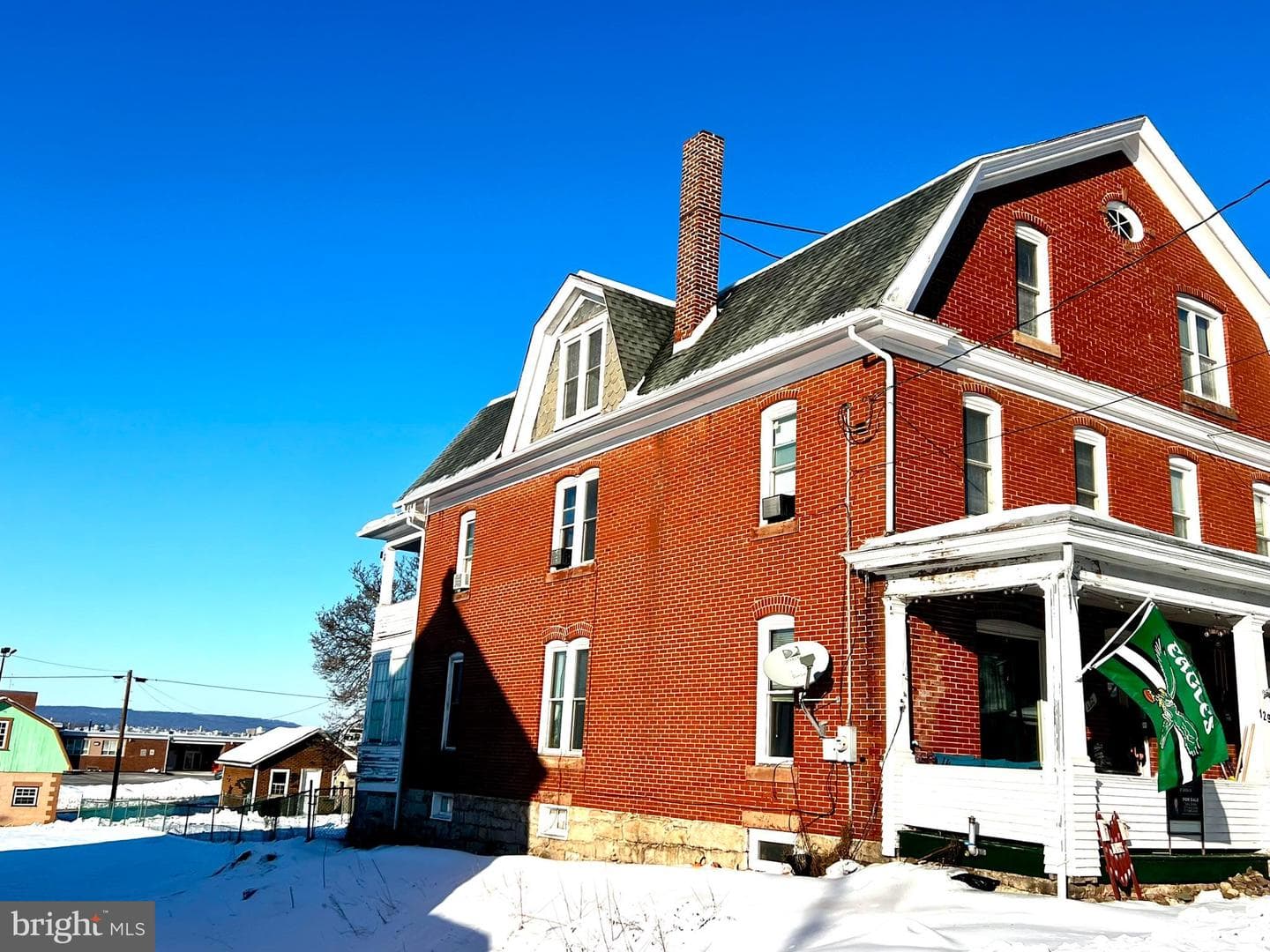129 W Broad Street photo 3