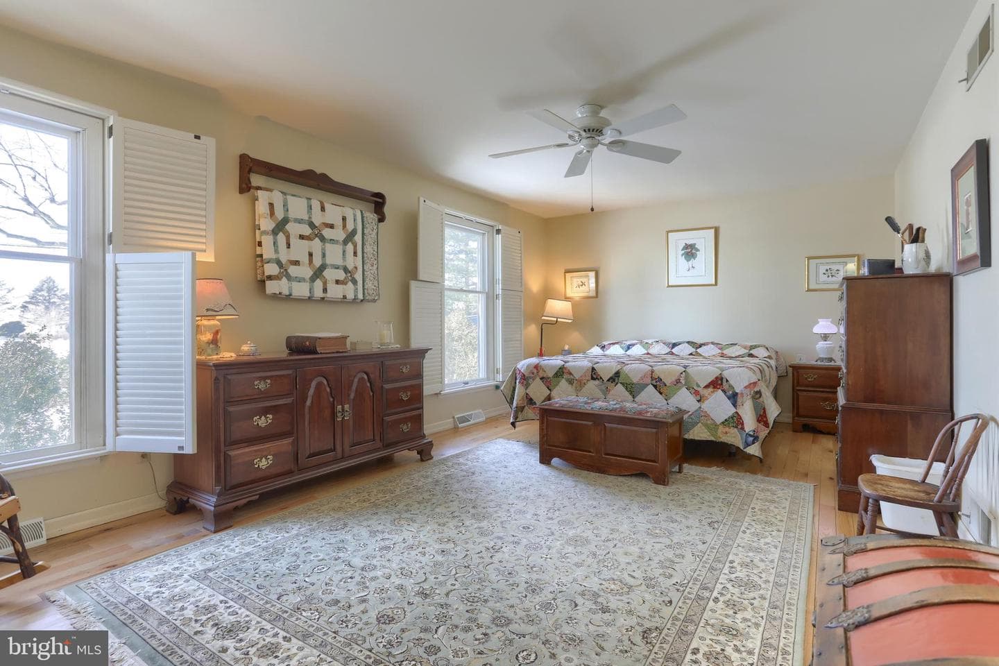 905 Ebenezer Road photo 19