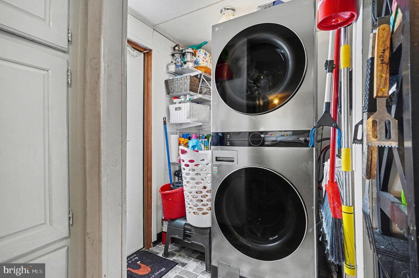 131 Sunset Drive photo 19