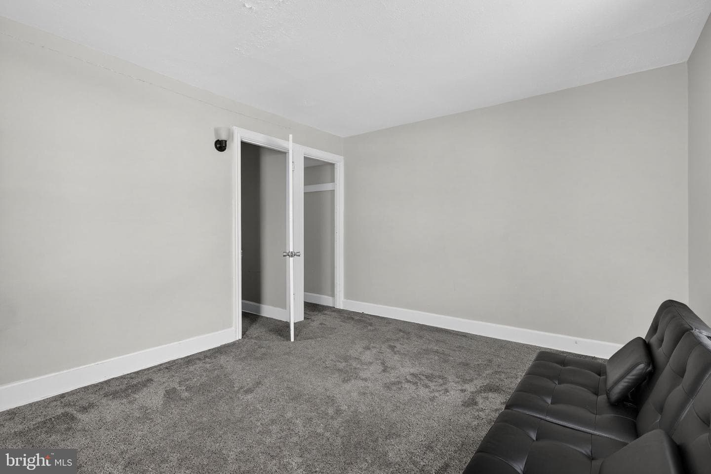 734 S 2nd Street photo 28