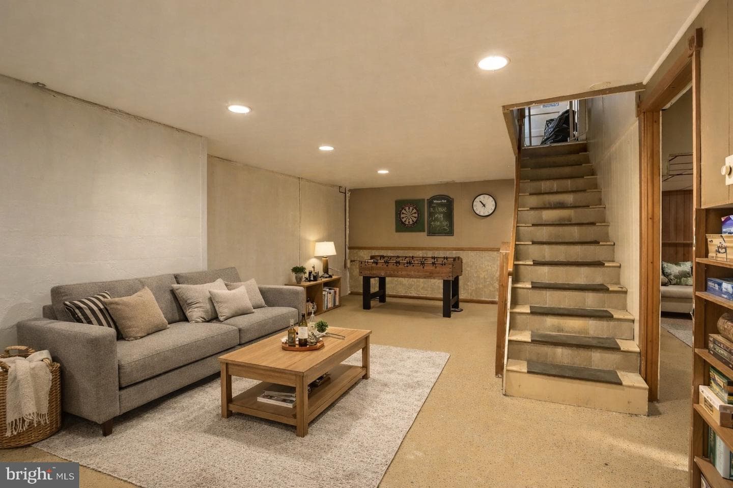 415 N Progress Avenue photo 20