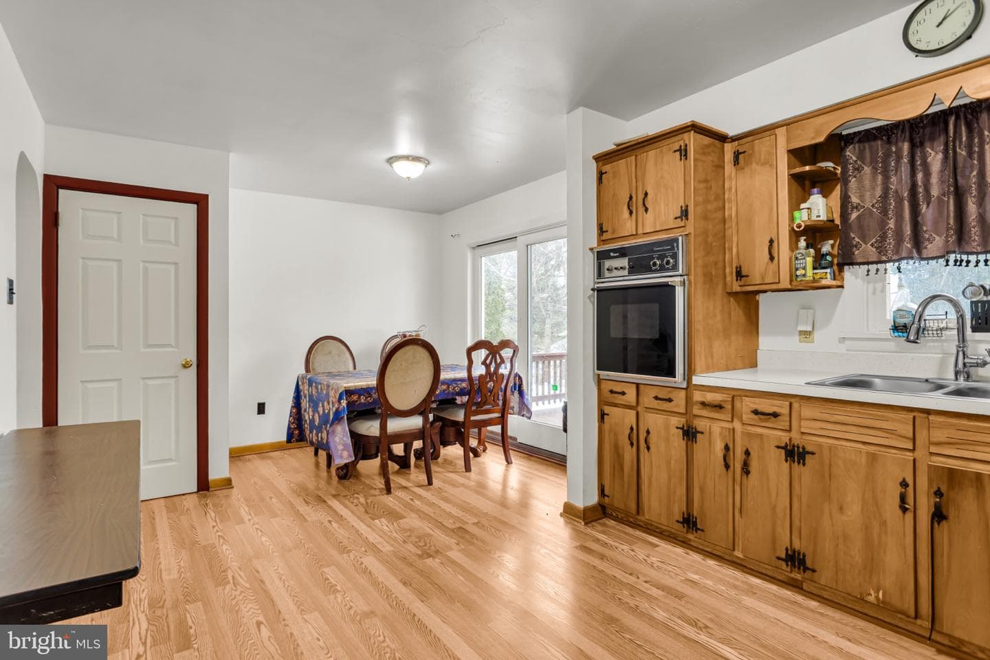 6704 Lehigh Avenue photo 11