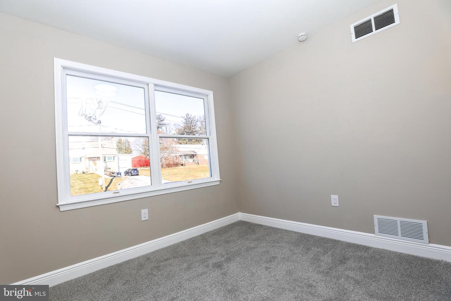 1500 Rosedale Avenue photo 24