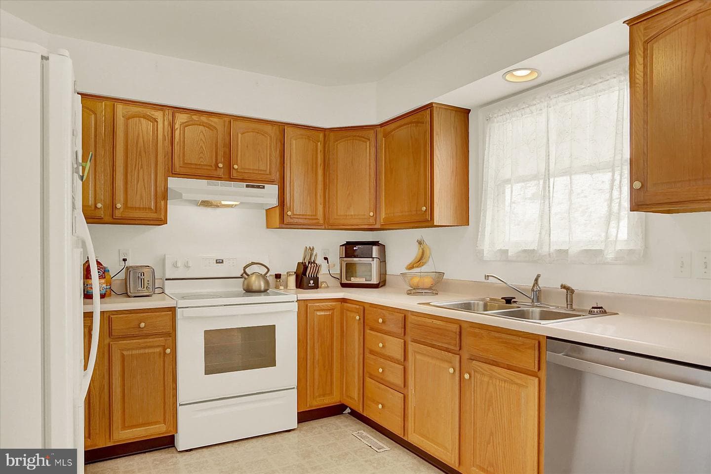 519 Sunday Drive photo 7