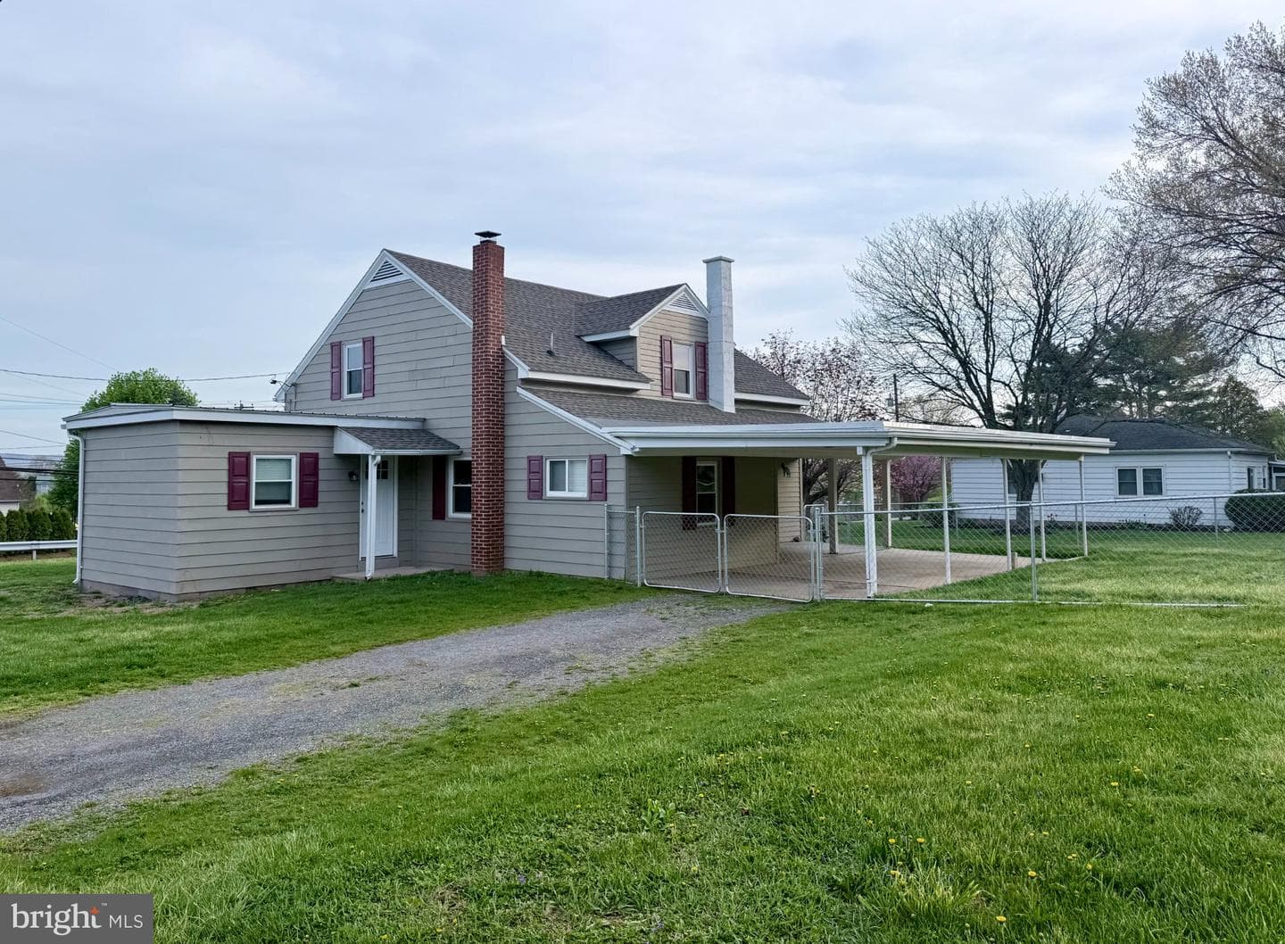 126 Locust Street photo 32