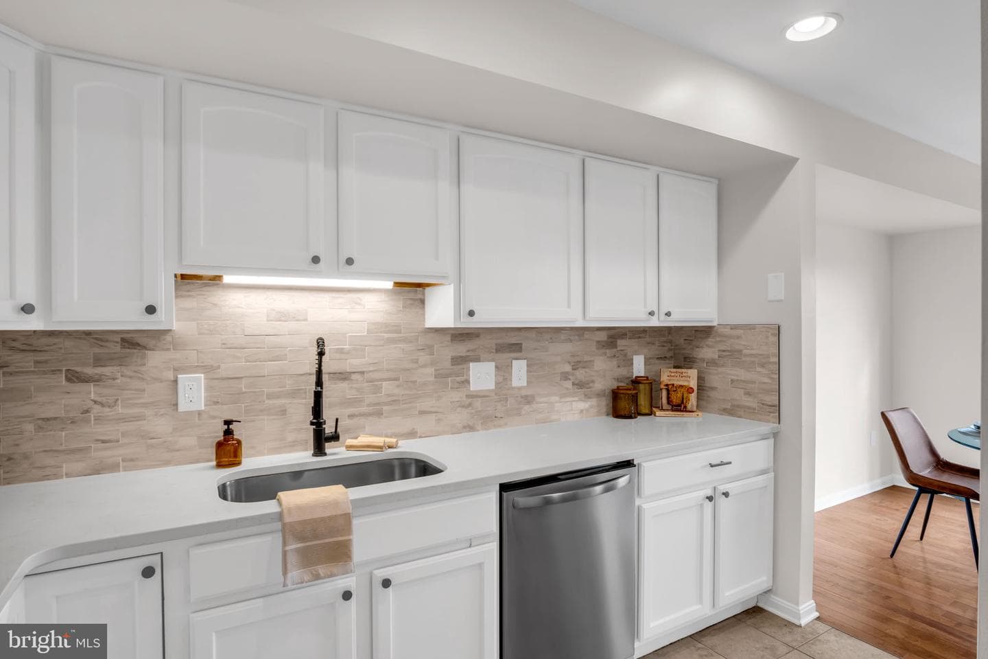 227 Silver Leaf Ridge photo 4
