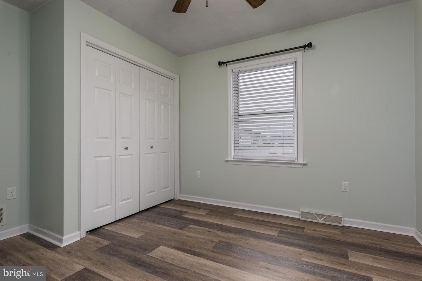 1650 Rosedale Avenue photo 25