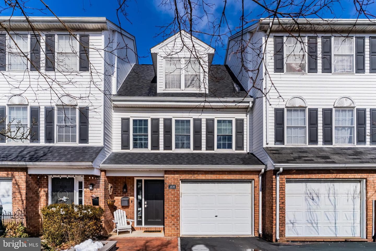 1606 Georgetown Road photo 1