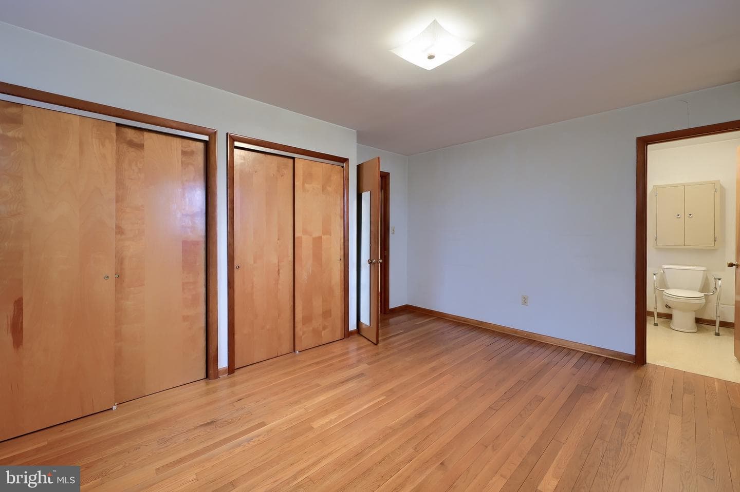 222 Robin Road photo 22