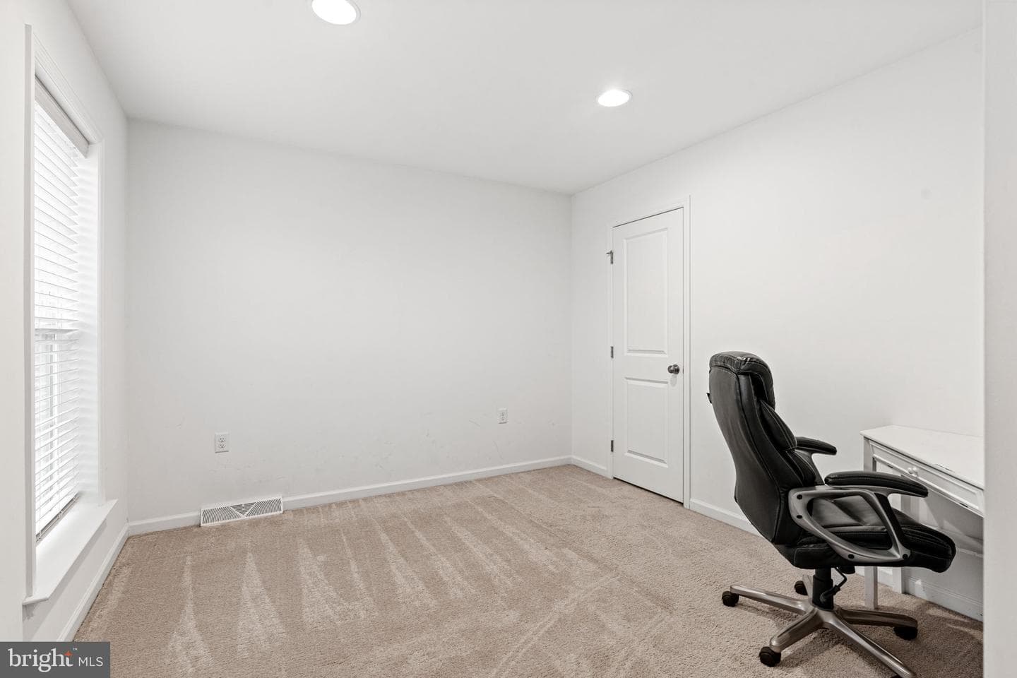 7020 Beech Tree Drive photo 27