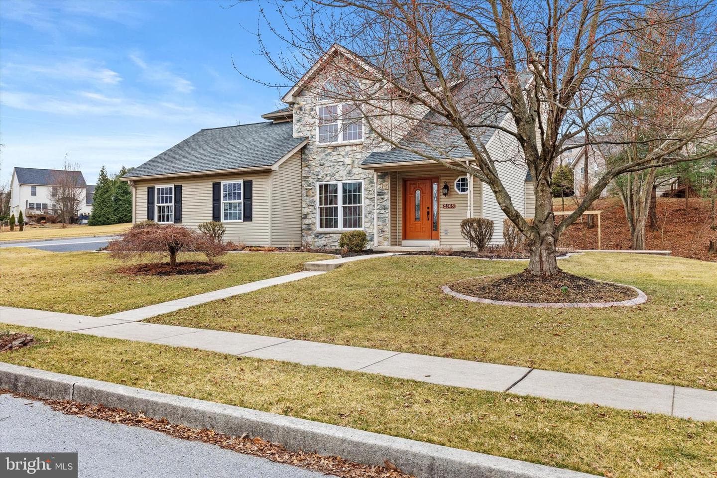2308 Cypress Drive photo 3