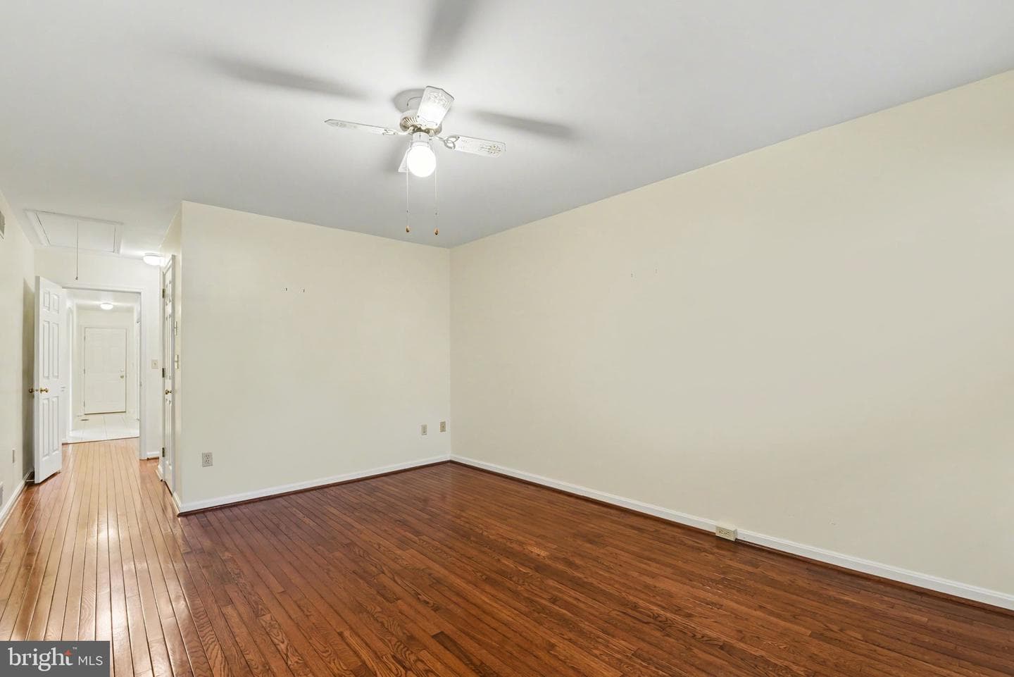81 Cambridge Drive photo 19