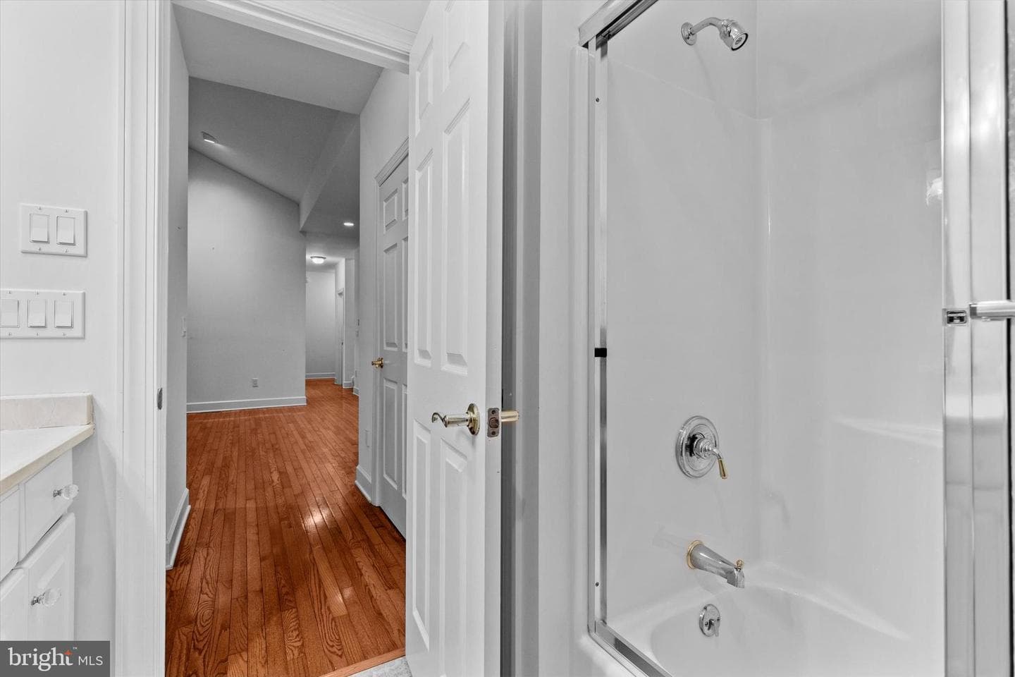 2111 Carey Way photo 24
