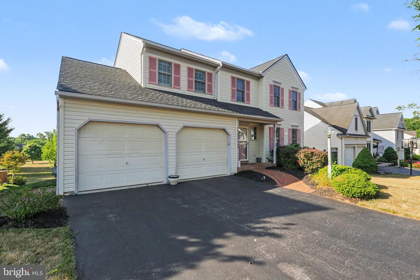 143 Jacobs Creek Drive photo 3