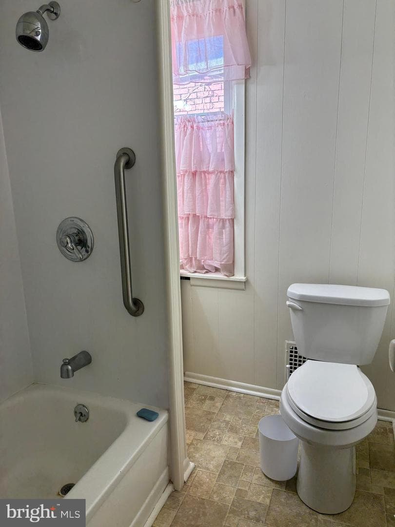 433 Peffer Street photo 13