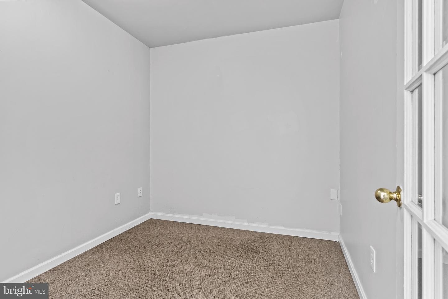 3510 Derry Street photo 17