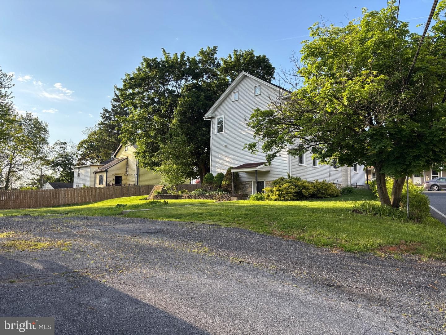 204 N Hoernerstown Road photo 29