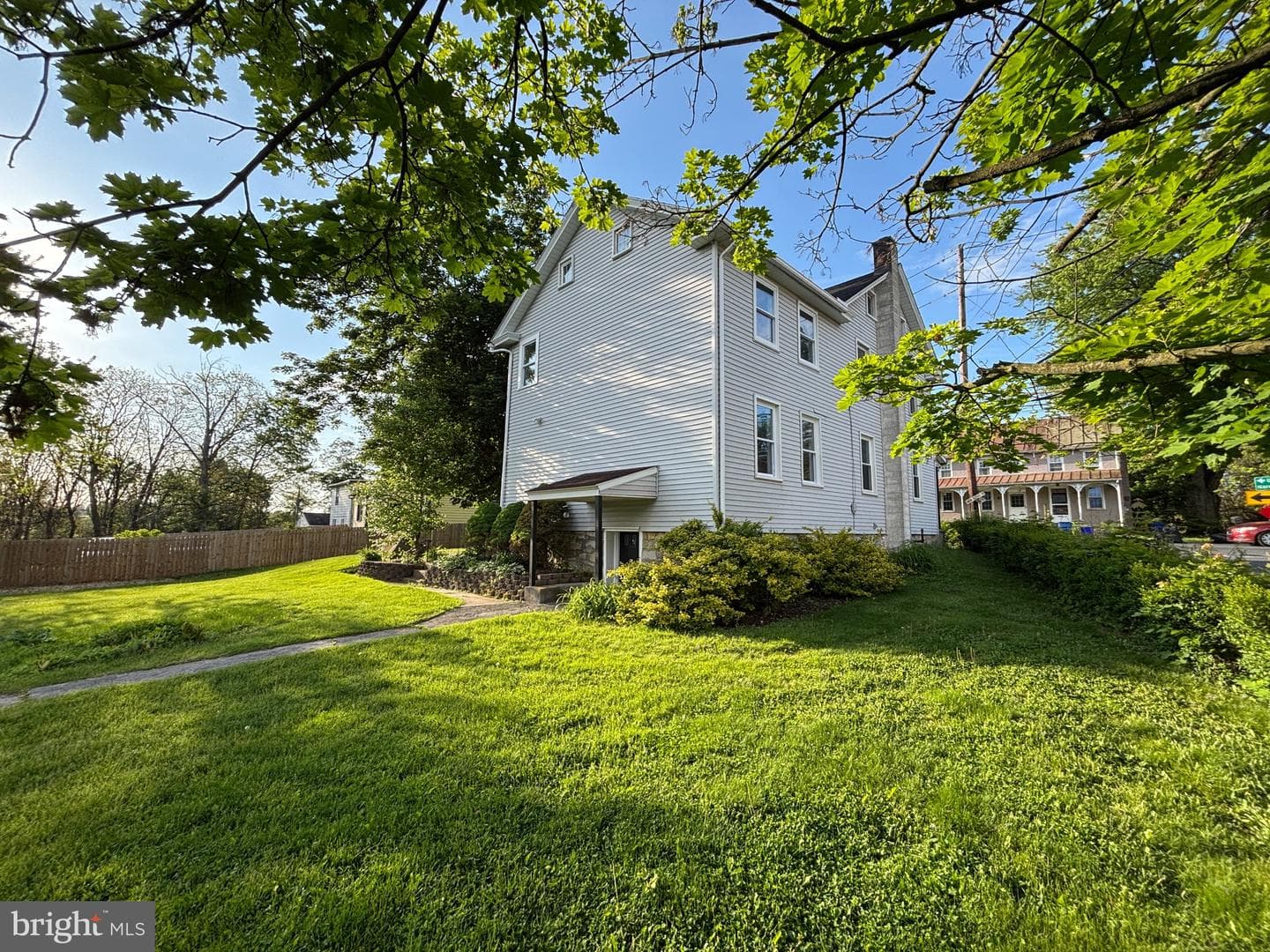 204 N Hoernerstown Road photo 31