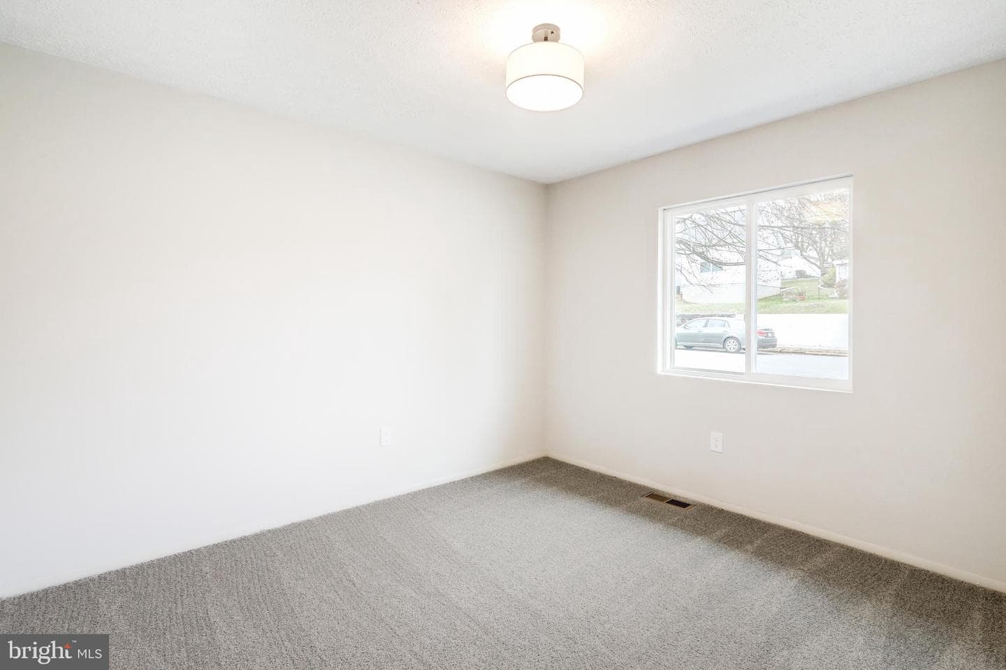 2900 Butler Street photo 18