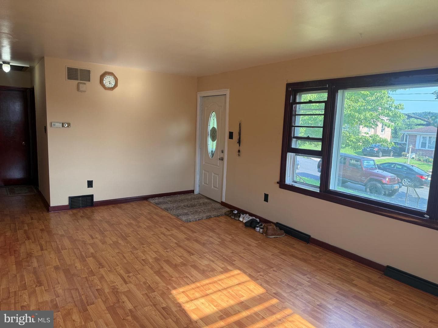 6900 Huntingdon Street photo 6