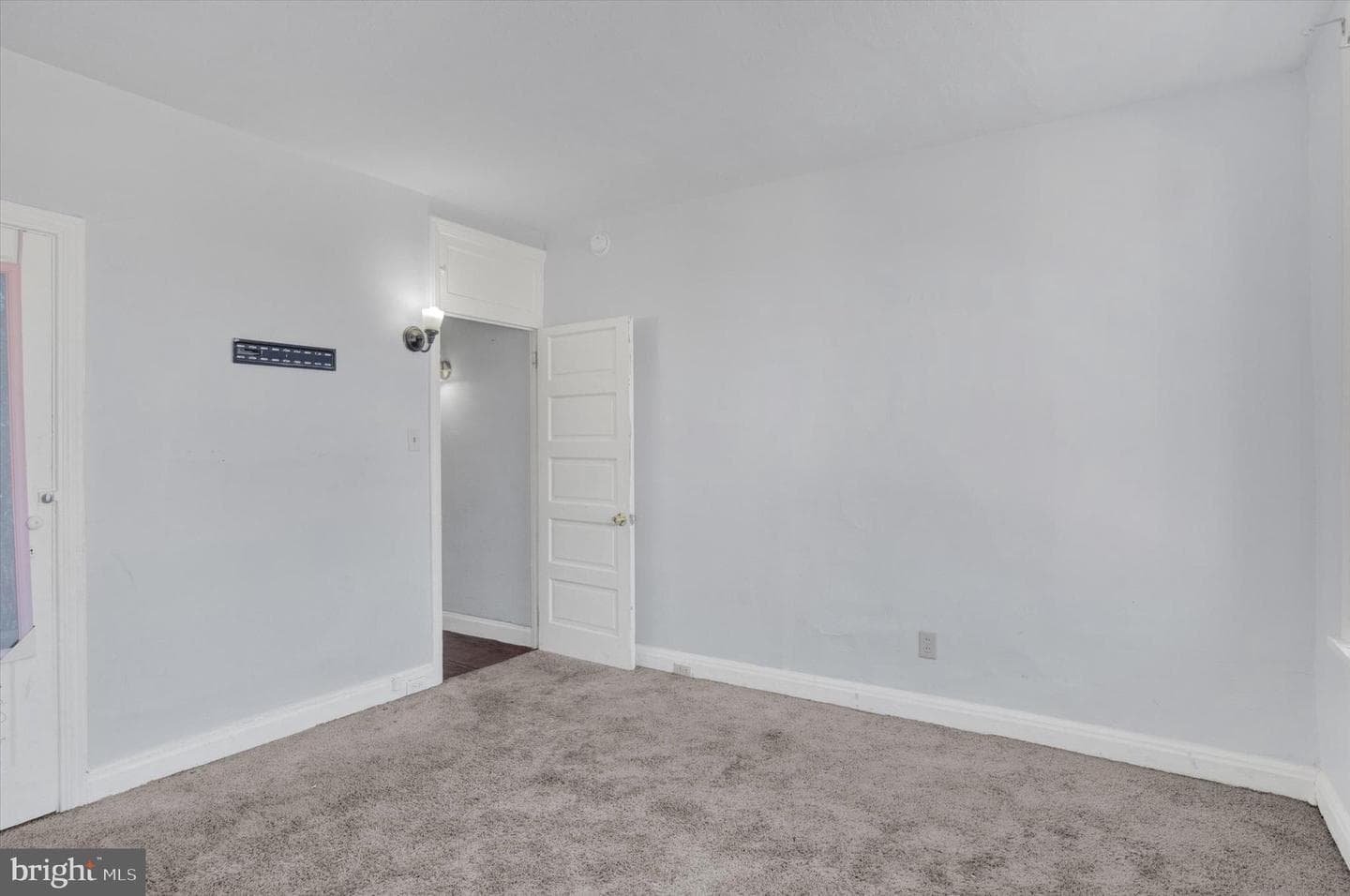 645 Camp Street photo 10