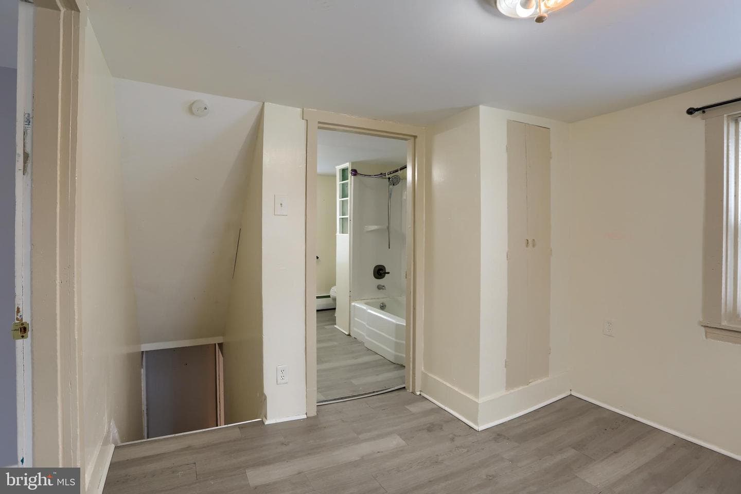 638 W Market Street photo 22