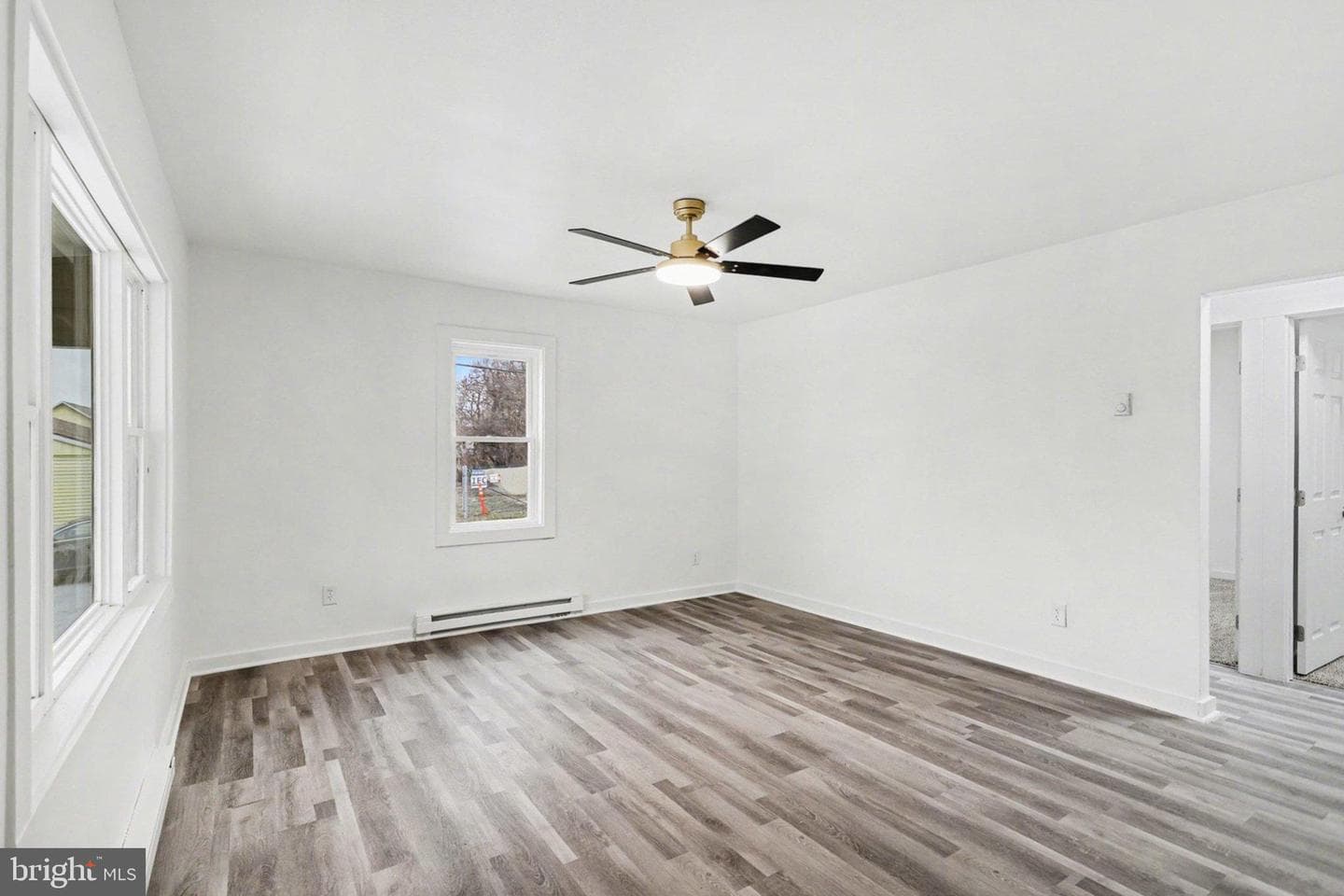 47 E High Street photo 17