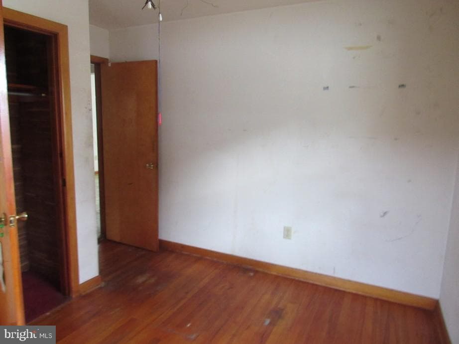 6717 Lehigh Avenue photo 8