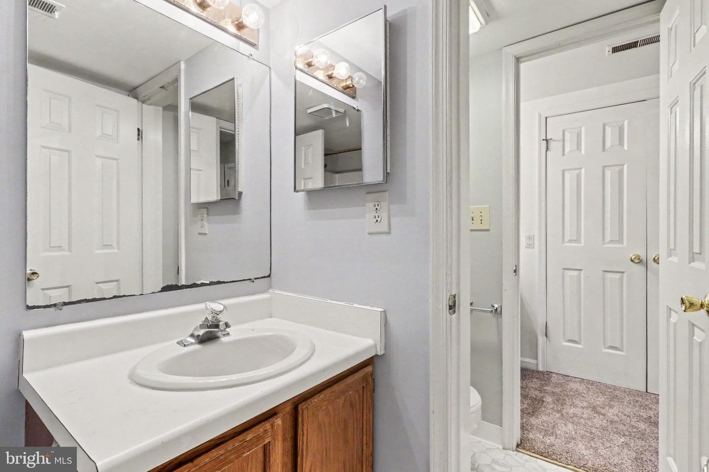 1210 E Hampton Hill Court photo 20