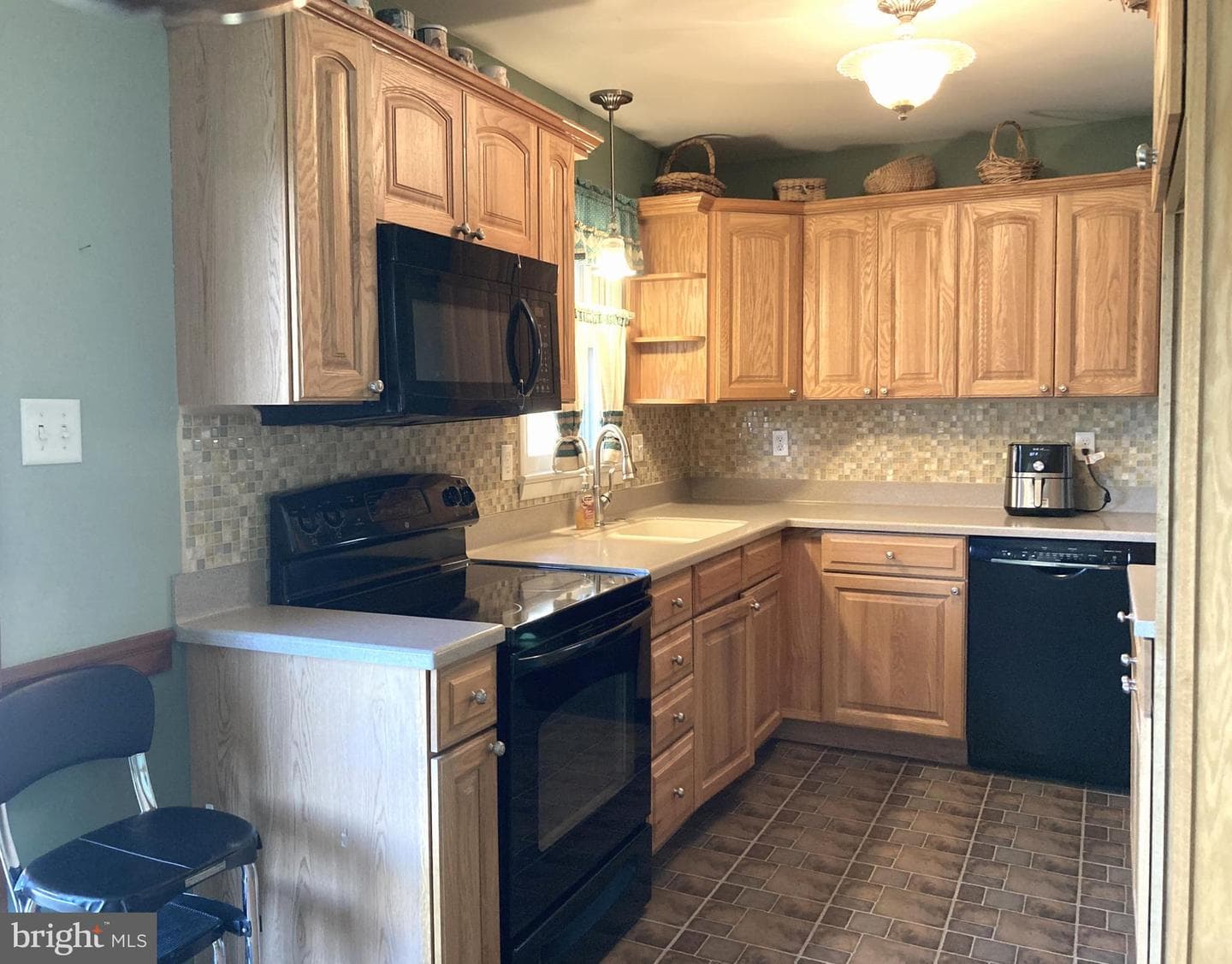 31 Mcelwee Road photo 3