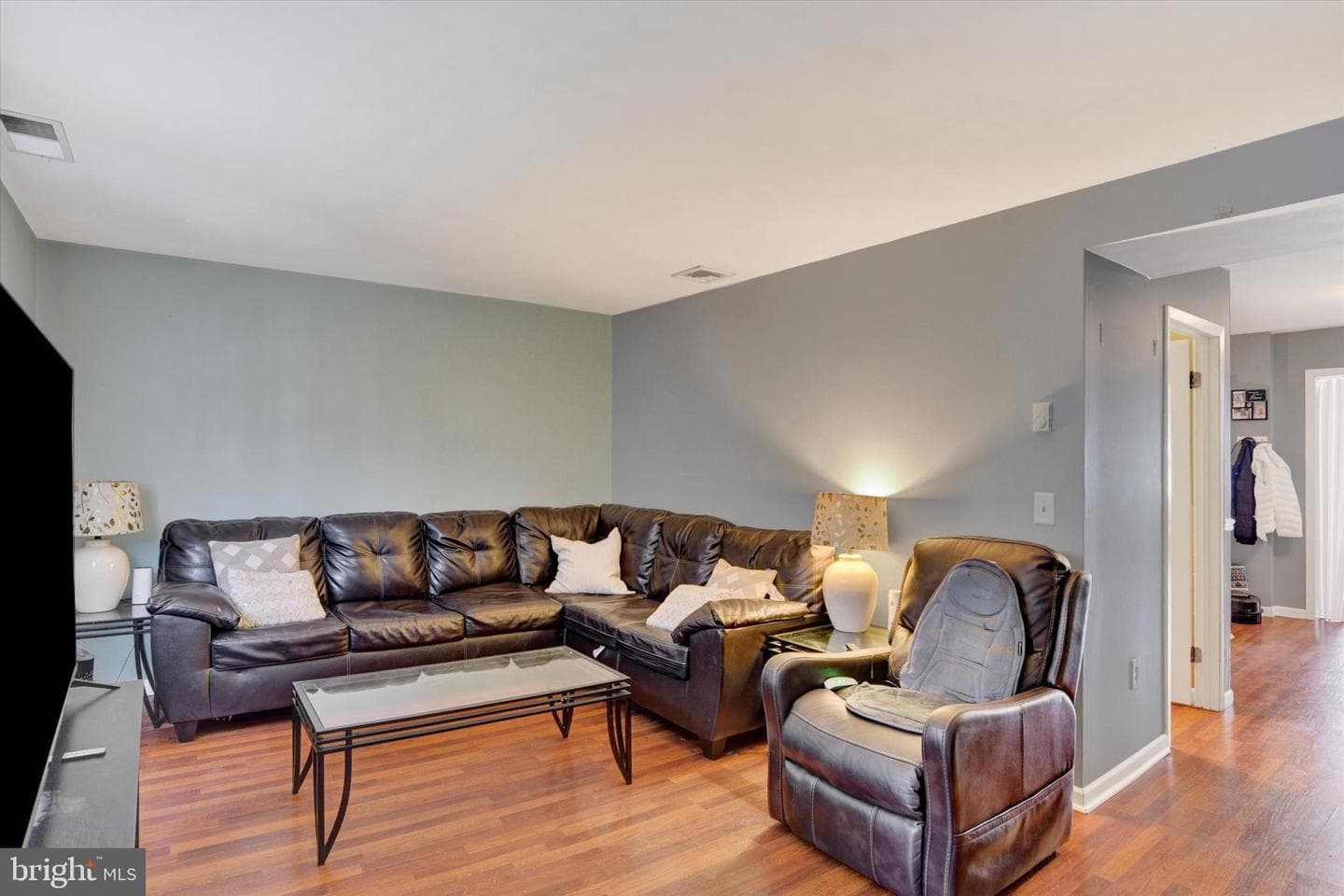 267 Penn Street photo 7