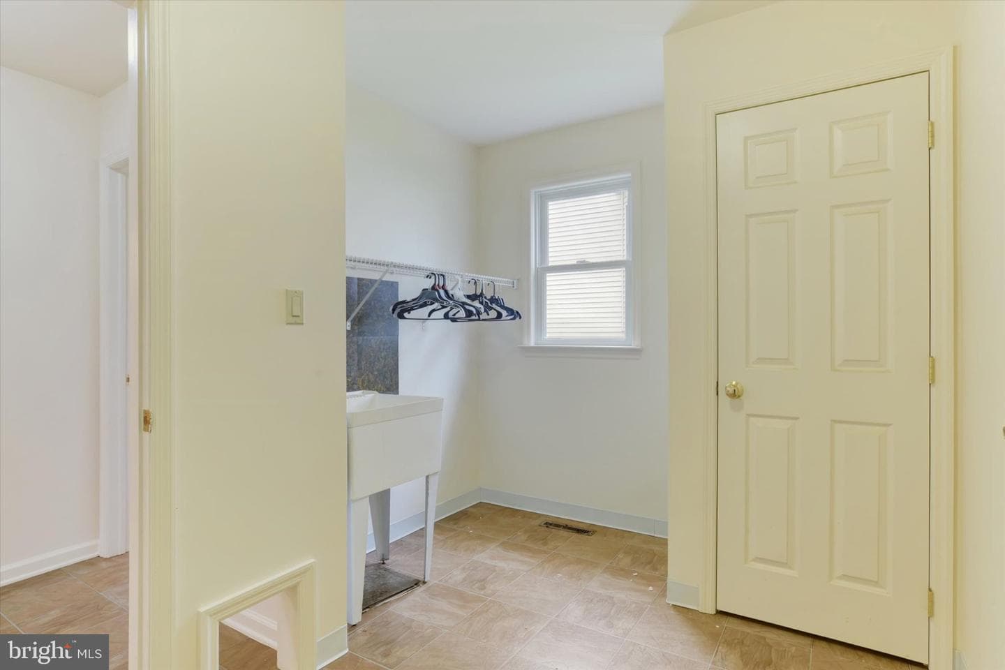 576 Kelker Street photo 22