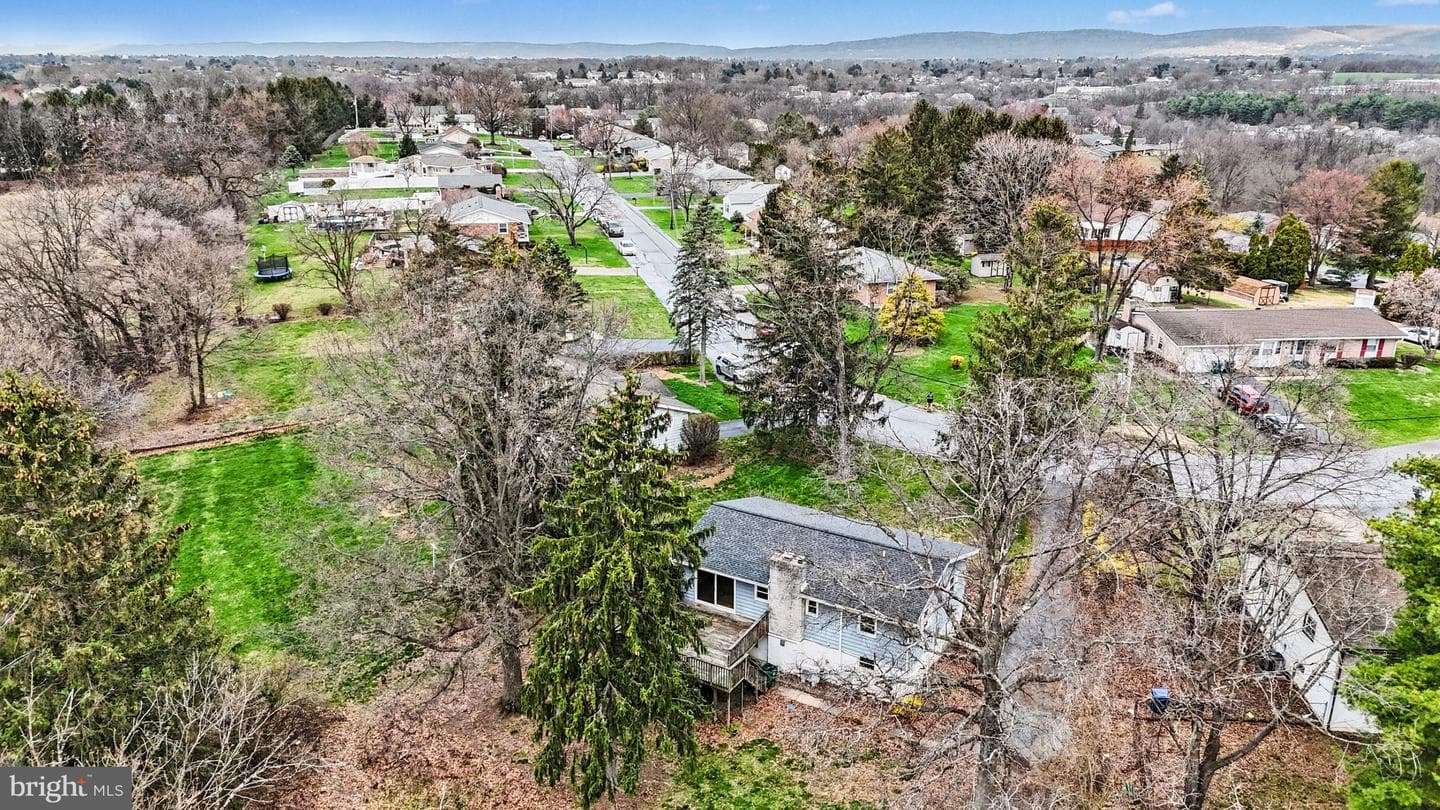 6085 Cherry Hill Road photo 44