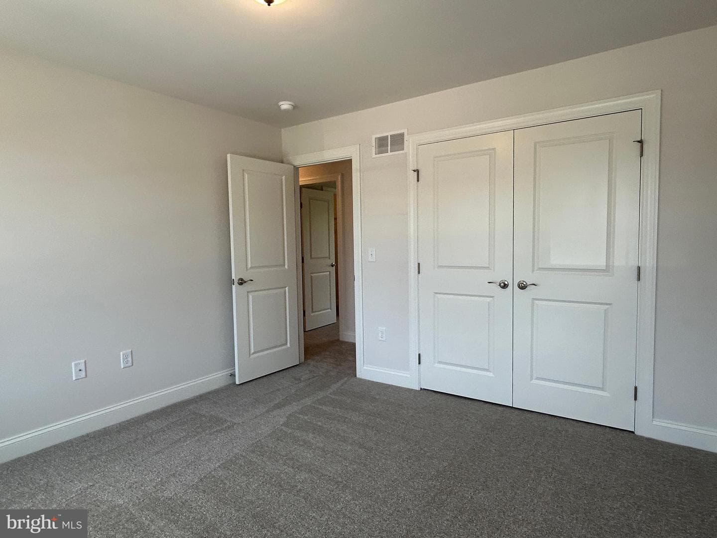 251 Sage Boulevard photo 34