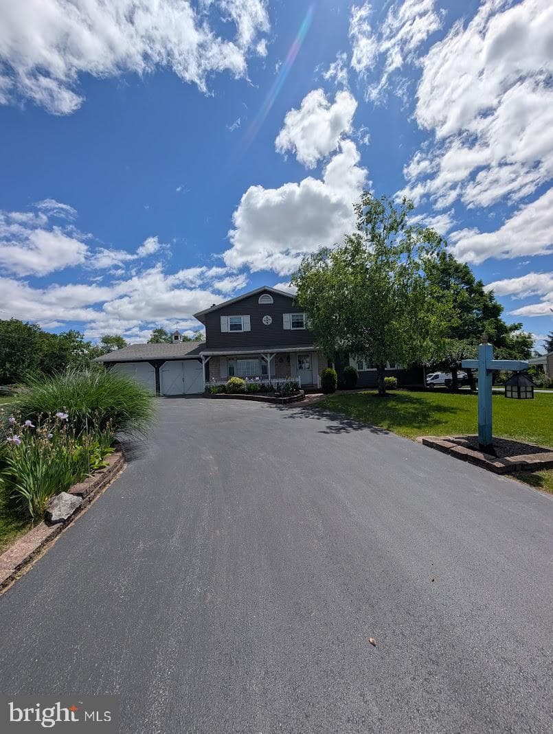 7845 Chambers Hill Road photo 1
