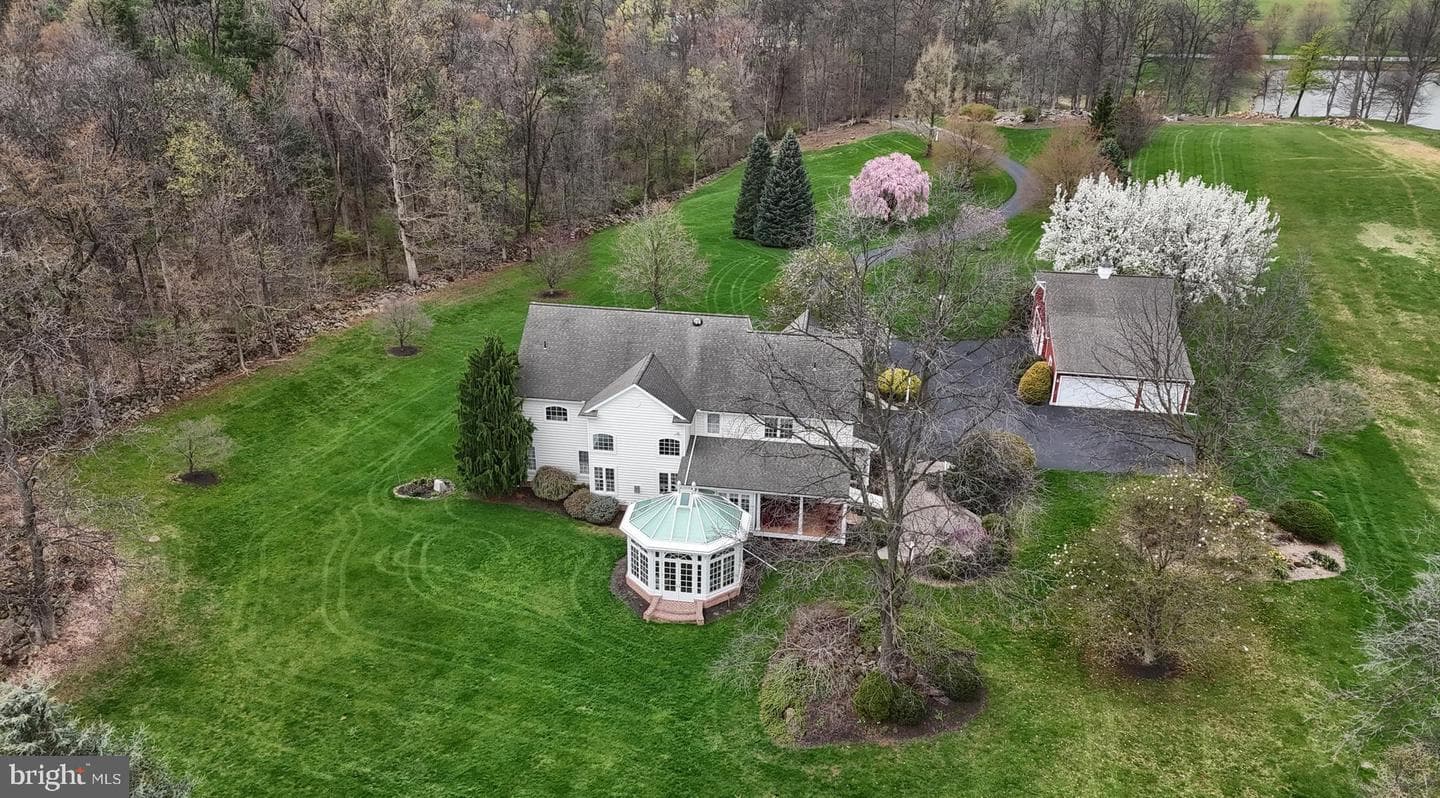 6516 Schoolhouse Road photo 13