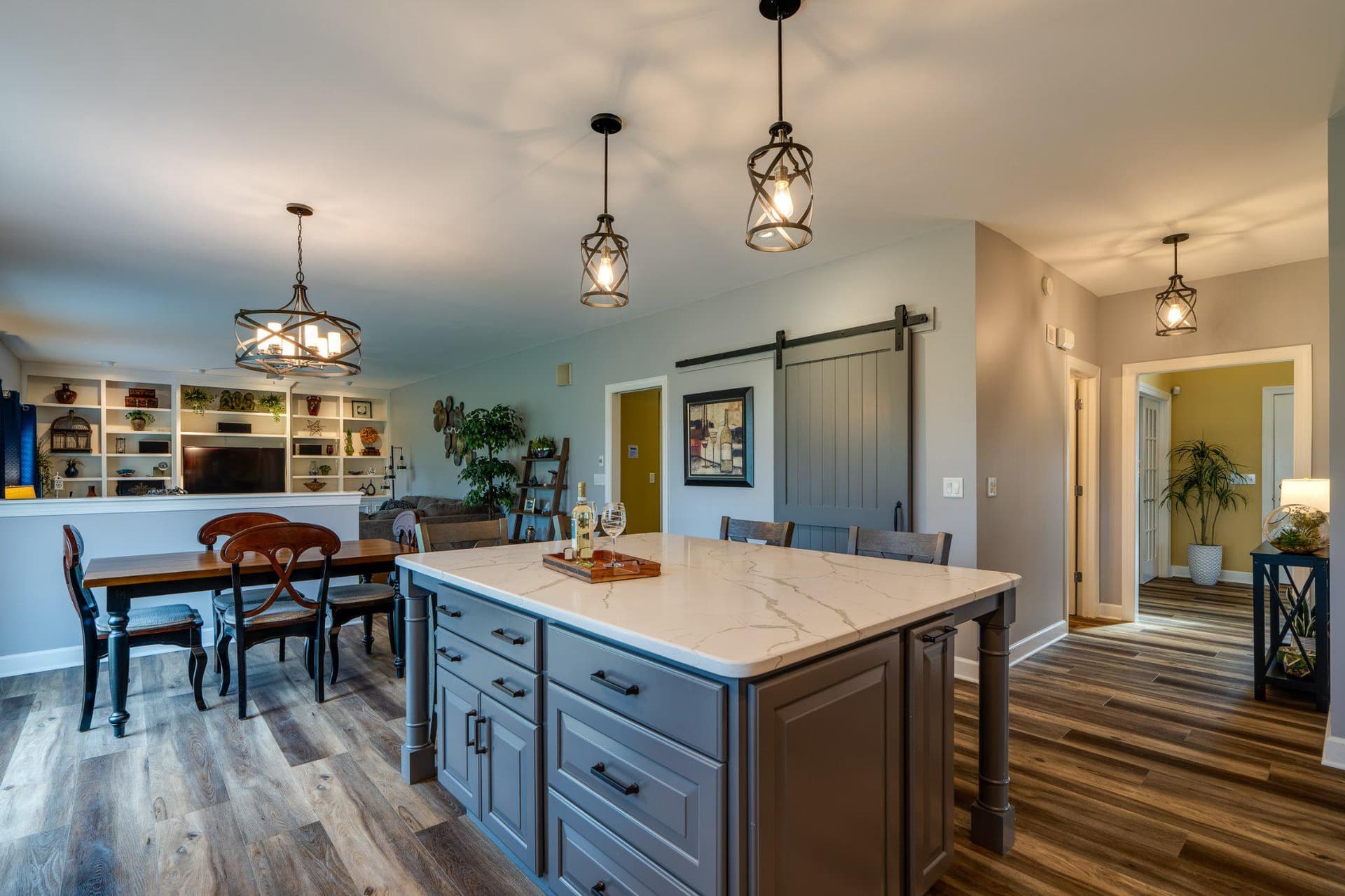 2279 Pullman Way photo 18