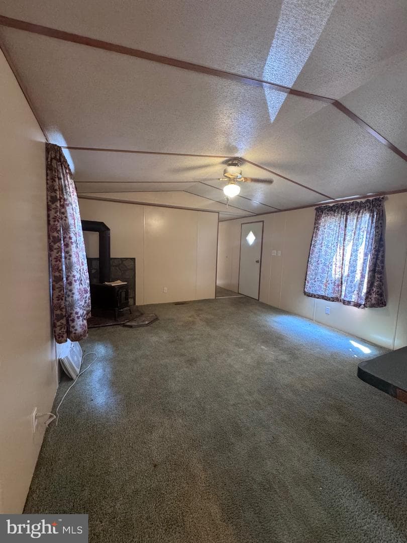 2033 Eshelman Street photo 5