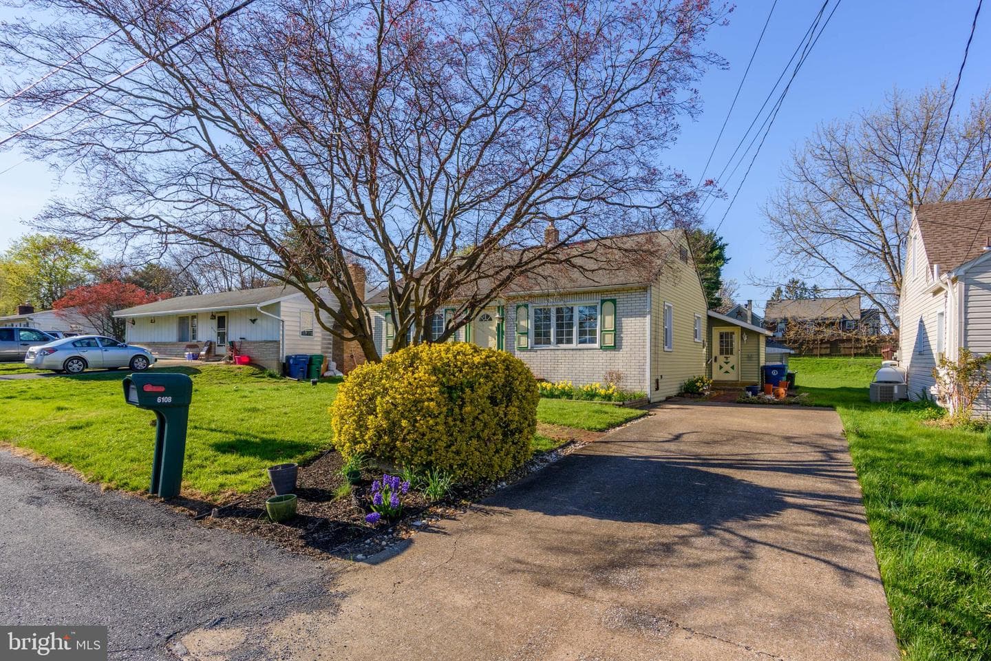 6108 Blue Grass Avenue photo 2