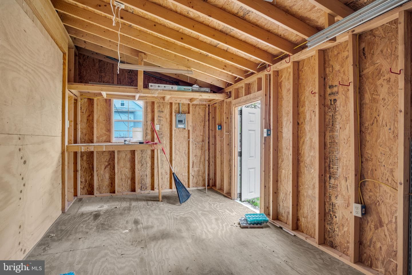 611 Union Street photo 30
