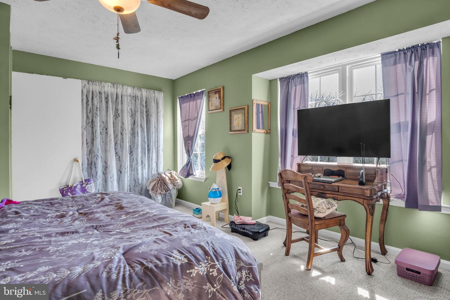 279 Lincoln Avenue photo 13