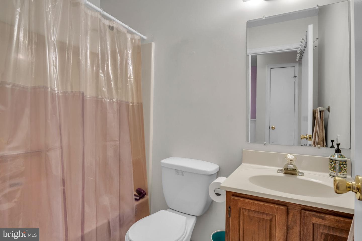 279 Lincoln Avenue photo 18