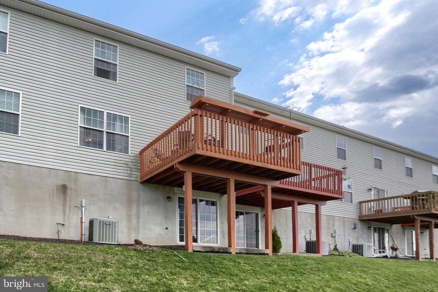 727 Winding Lane photo 41